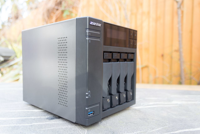 ASUSTOR AS7004T NAS et revue et remise de Media Center 6 asustor as7004t nas - présentation générale